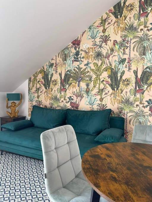 Fit Paradise Apartman Mişcolţ Exterior foto